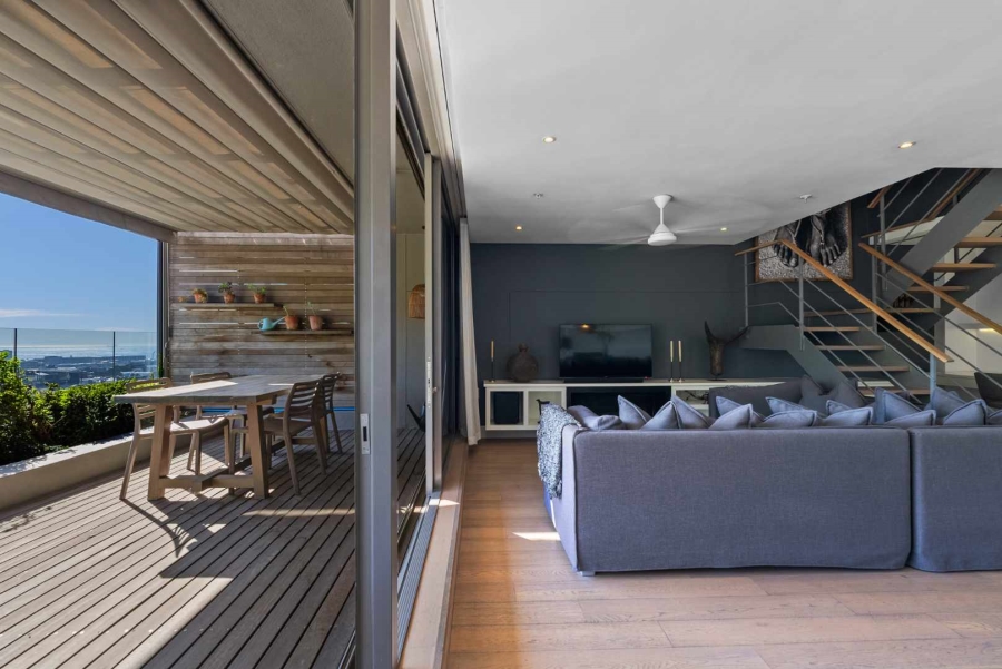 2 Bedroom Property for Sale in De Waterkant Western Cape